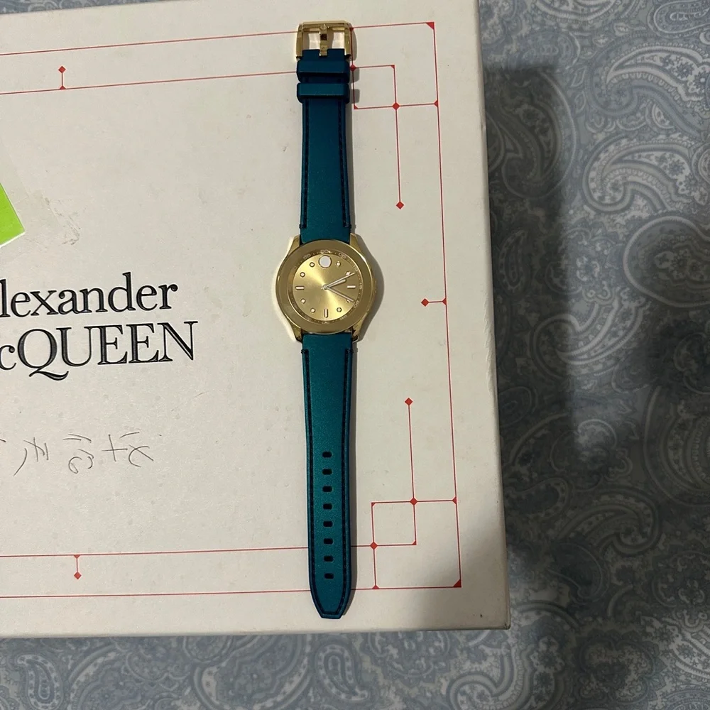 Movado Bold Watch - Picture 7 of 8